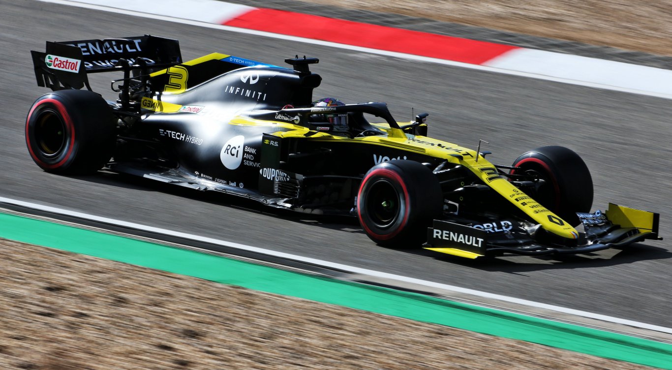 Renault coureur in Formule 1 auto tijdens Grand Prix